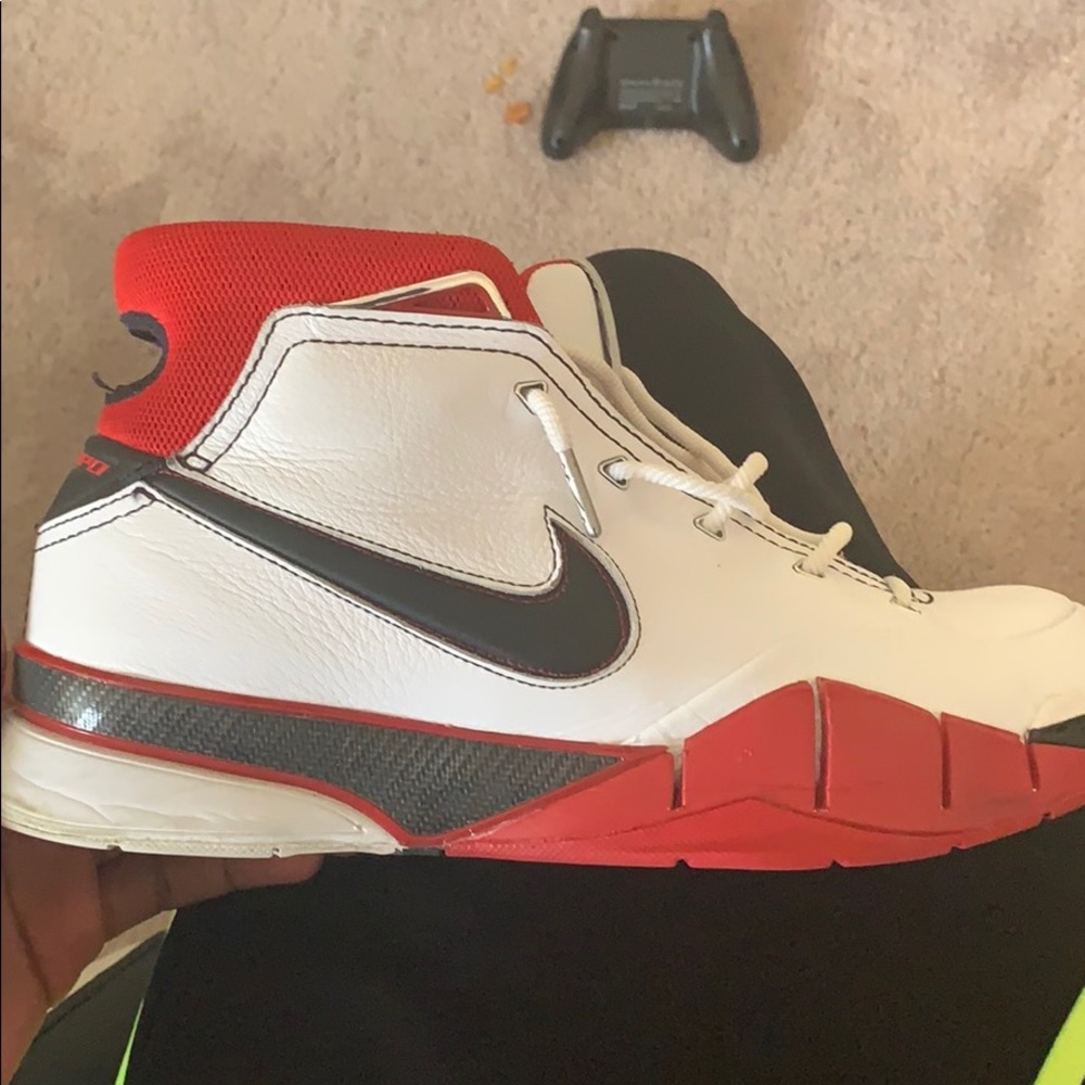 Kobe All star uptempos 2006